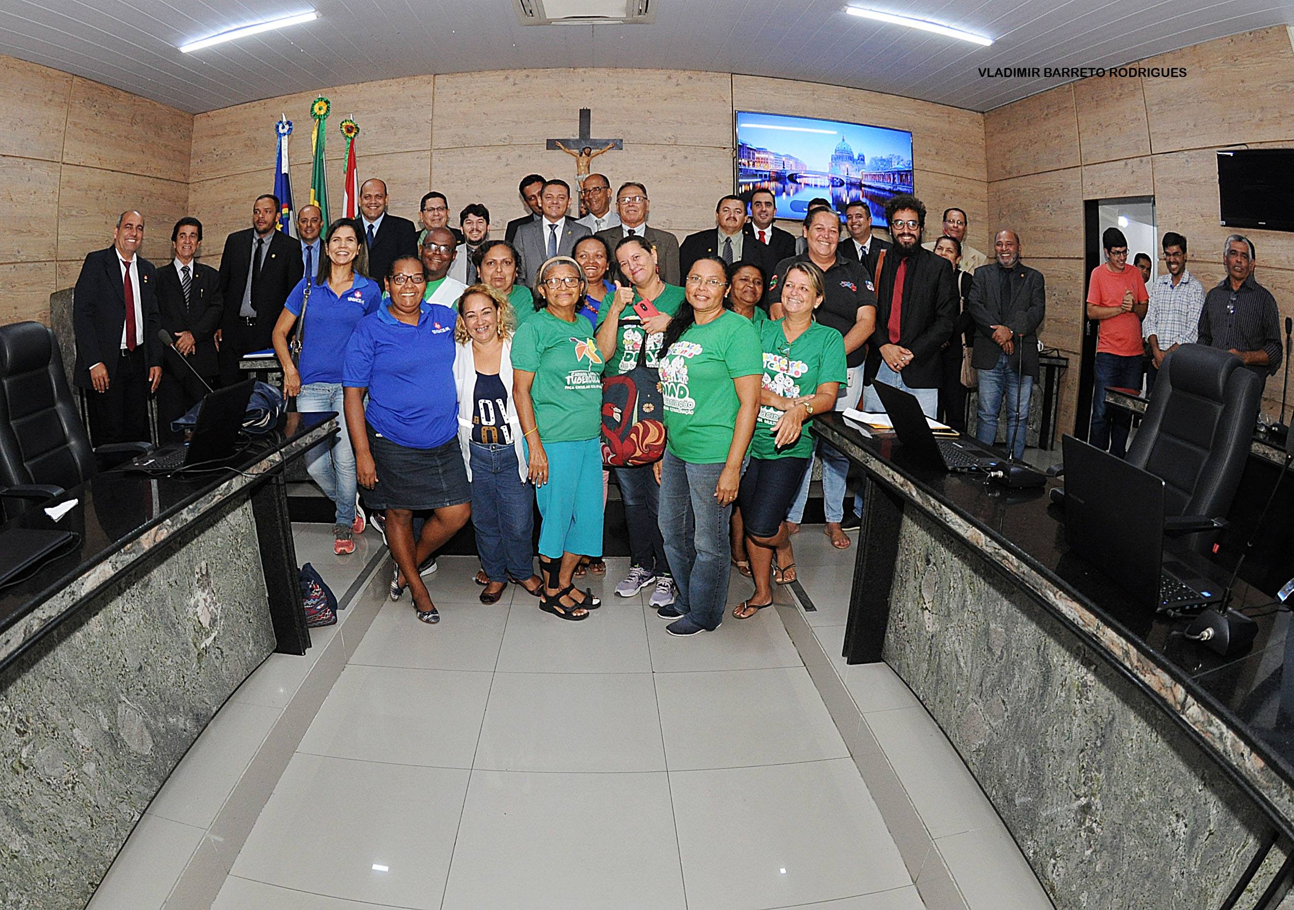 Câmara aprova aumento do piso dos agentes de saúde de Caruaru