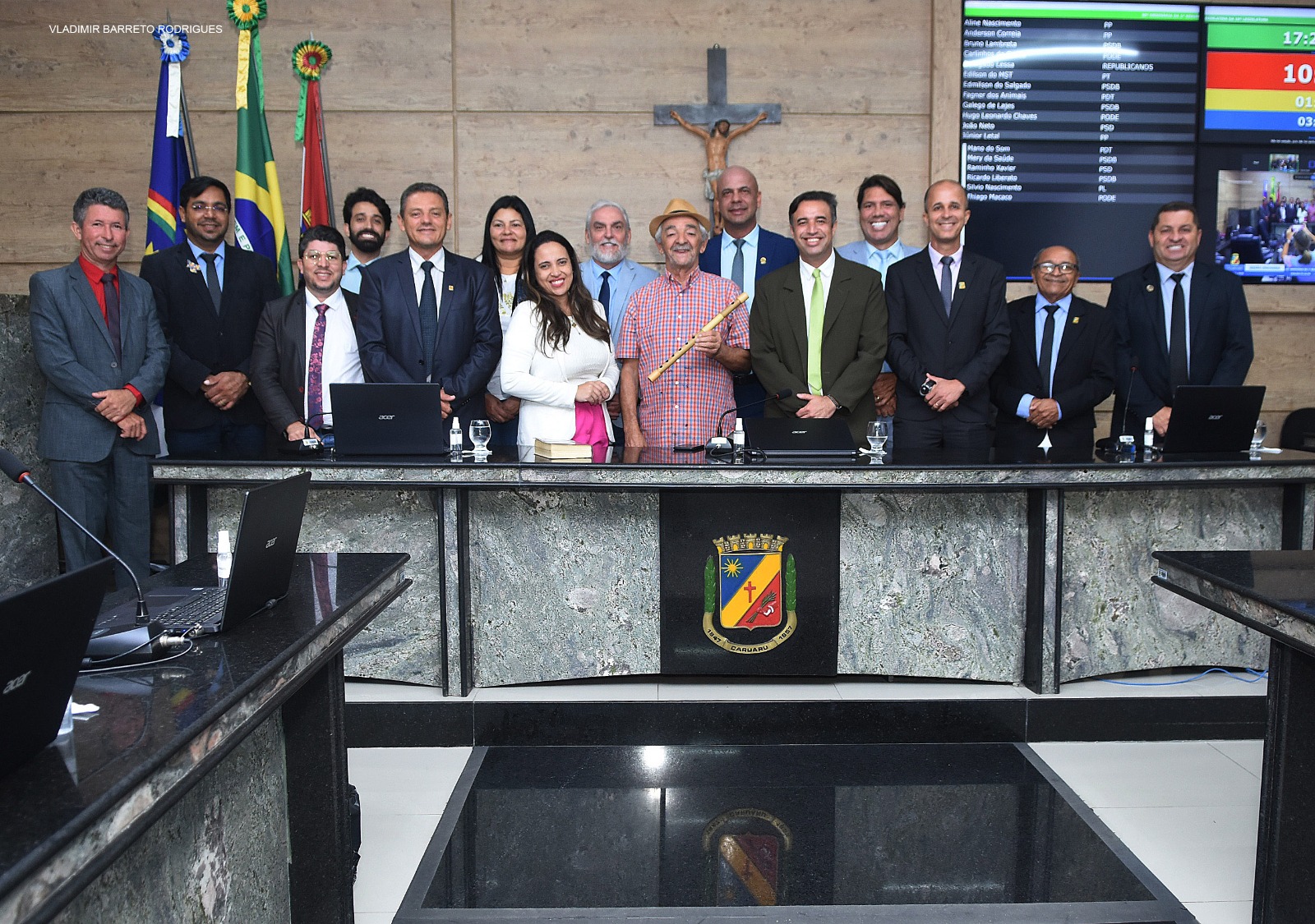 Câmara celebra elevação de Caruaru à 3ª Entrância e aprova projetos nas áreas de cultura, saúde e direitos das crianças