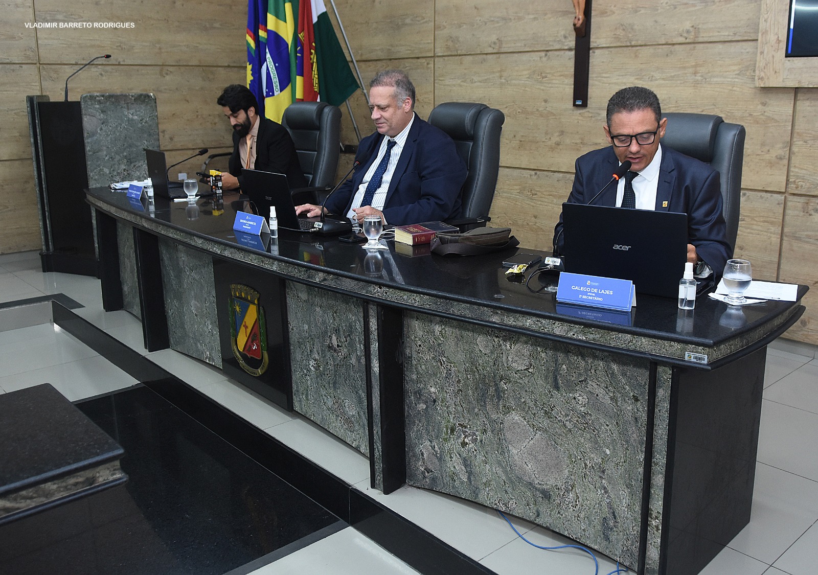 Câmara de Caruaru aprova Lei de Proteção à Infância e projetos sociais em sessão ordinária