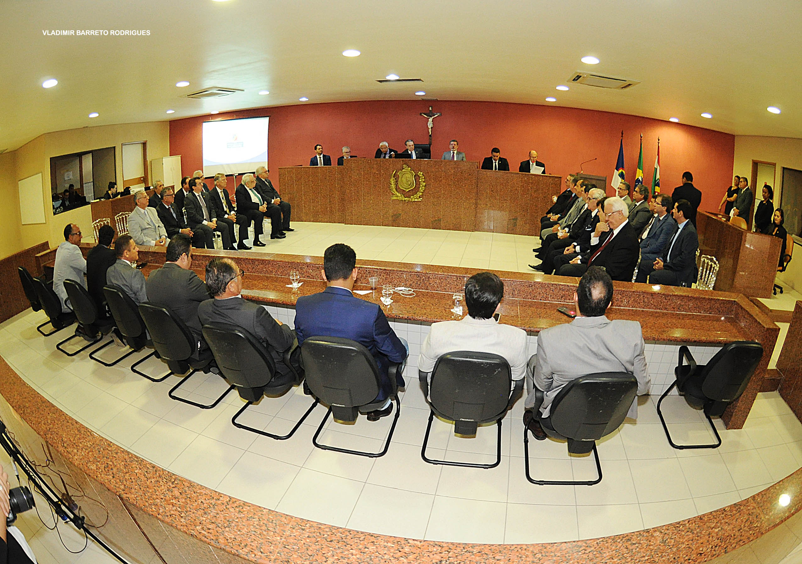 Câmara de Vereadores homenageia o Poder Judiciário de Pernambuco em Sessão Solene