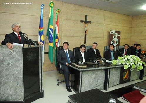 Câmara homenageia religiosos por trabalhos pela comunidade