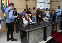 Câmara Municipal de Caruaru concede Medalha de Honra ao Mérito "Luiz Gonzaga" a cantora e compositora caruaruense