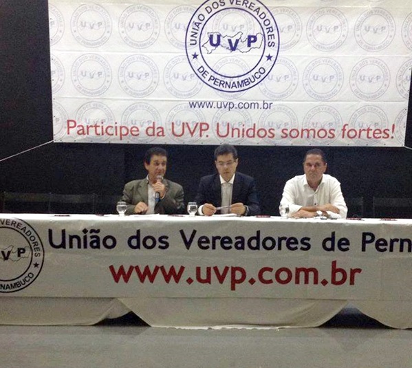 Câmara Municipal de Caruaru participa de congresso da UVP