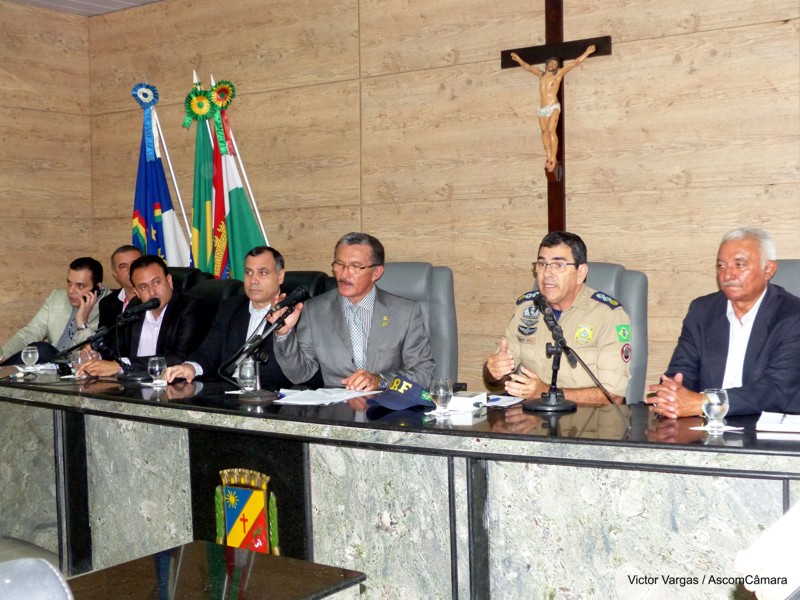 Câmara promove audiência com foco no serviço de táxi