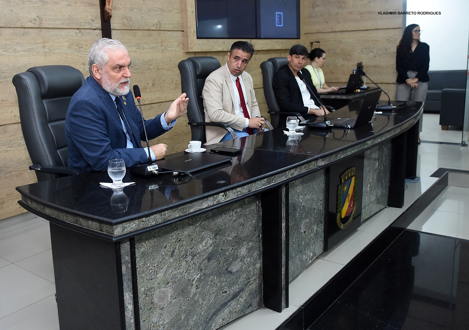 Coleta de resíduos de grandes geradores é discutida durante audiência pública