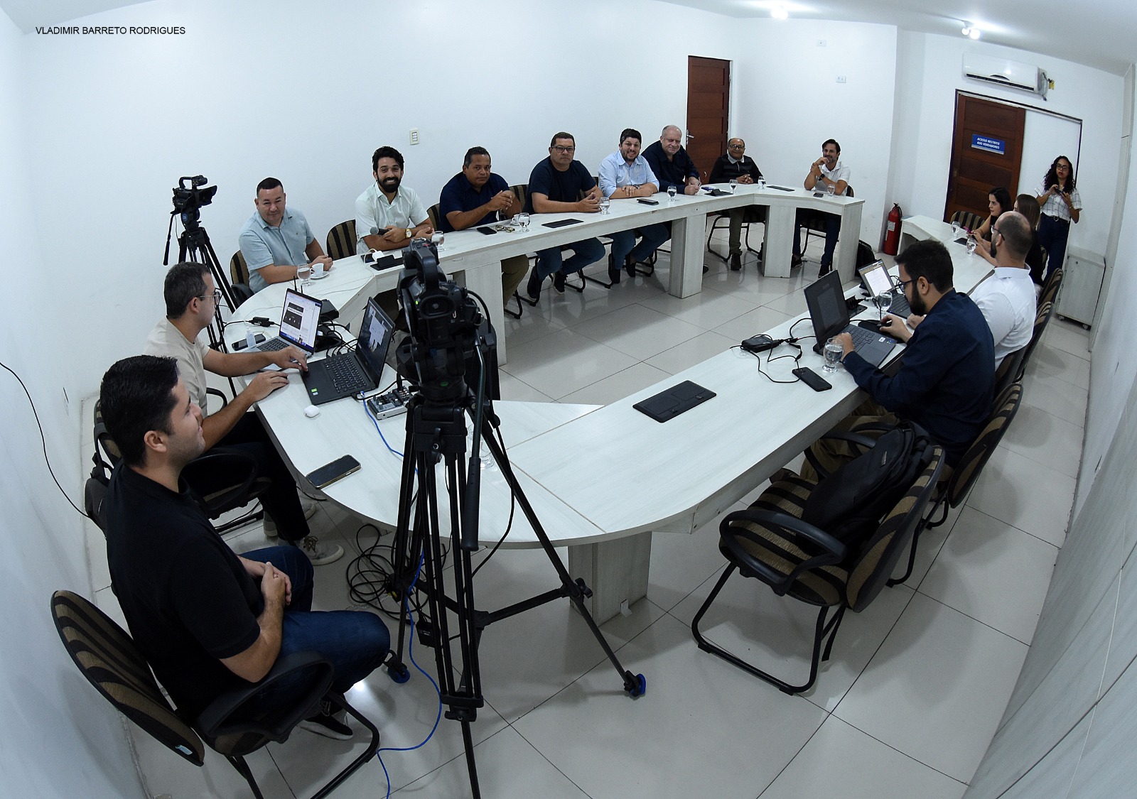 Comissões analisaram cinco propostas do Parlamento e apenas uma segue para votação em plenário