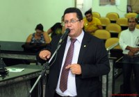 Edjailson pede Compesa nos Bairros para o Juá