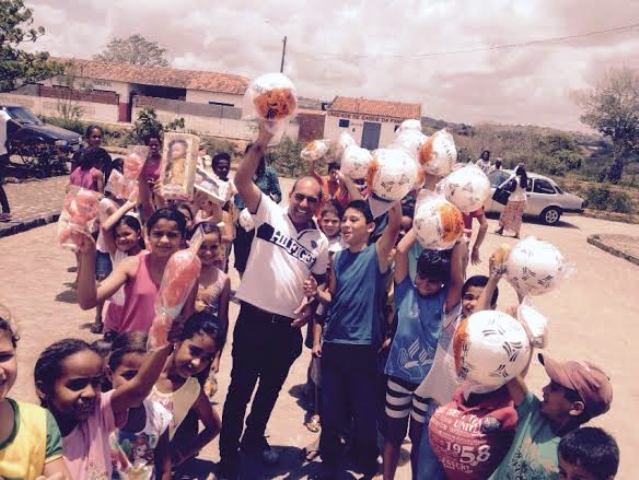 Edmilson do Salgado promove festa para as crianças da cidade e da zona rural