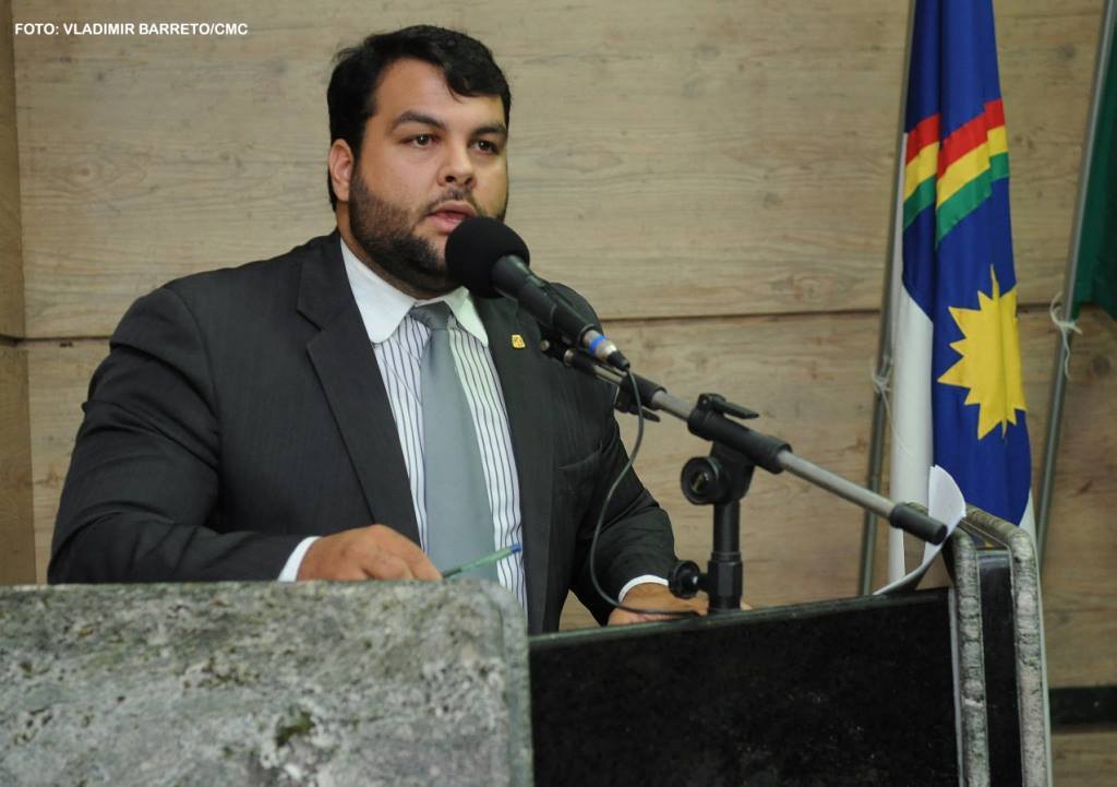 Eduardo Cantarelli apresenta pedido de informação à prefeitura