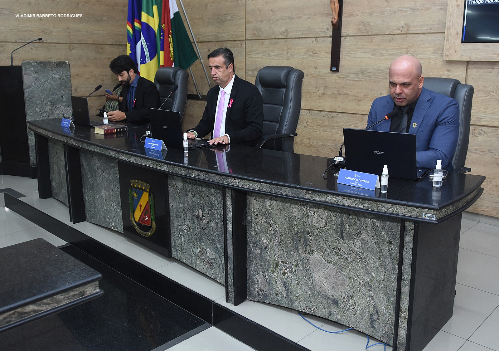 Entre divergências e avanços, vereadores defendem segurança, saúde e infraestrutura em sessão movimentada
