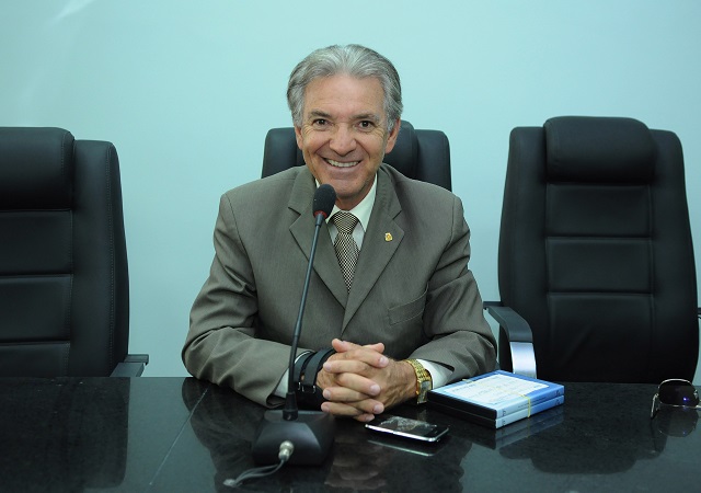 Gabinete Popular do vereador Lula Tôrres chega ao WhatsApp