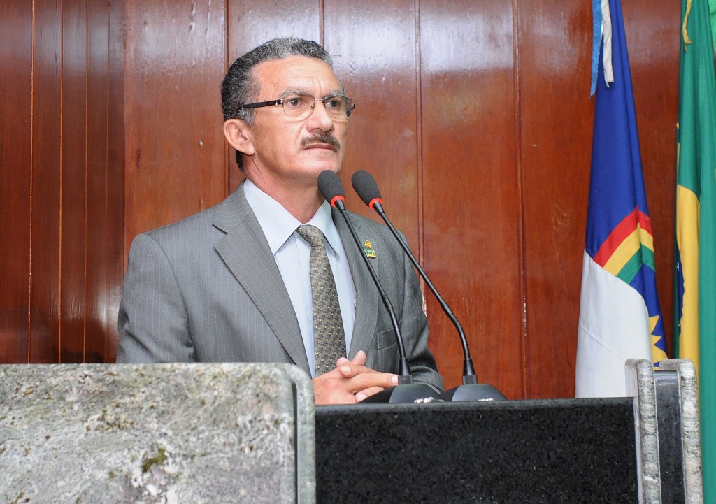 Heleno do Inocoop critica Compesa