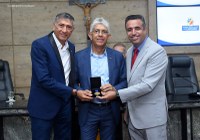 Histórica dupla caruaruense é homenageada em sessão solene