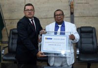 Líder espiritual é agraciado com título de cidadão de Caruaru