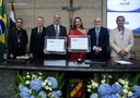 Médica oncologista e empresário são homenageados em Sessão Solene na Câmara