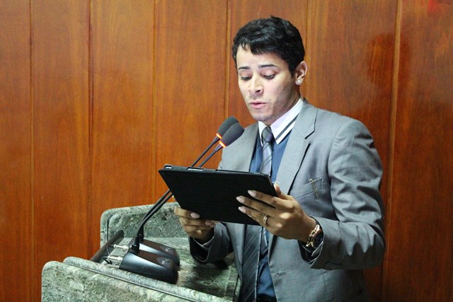 Médicos pedem novos exames e cirurgia de Jajá é adiada