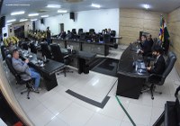 Melhorias estruturais e aplicação de recursos públicos são foco de debates na Câmara