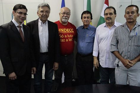 Prefeito define doação de terreno para a Câmara