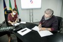 Prefeitura de Caruaru assina convênio com a Câmara de Vereadores para aulas na TV Prefeitura de Caruaru assina convênio com a Câmara de Vereadores para aulas na TV