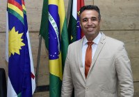 Presidente Bruno Lambreta recebe alta hospitalar e segue em recuperação em casa