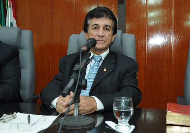 Presidente do Poder Legislativo conhece projeto da Compesa