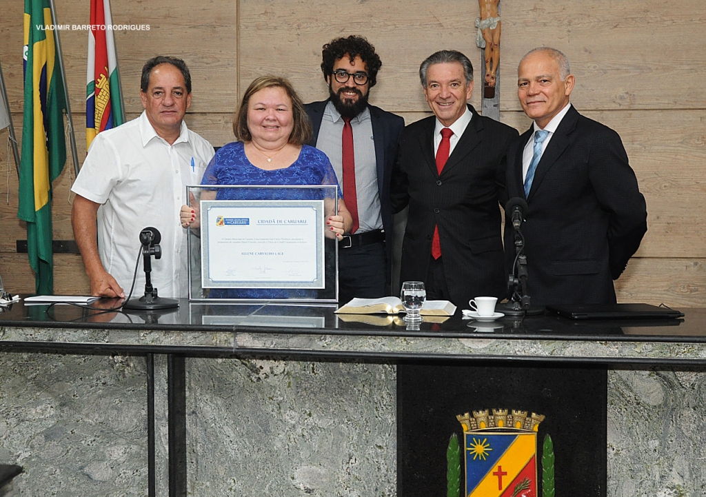 Professora Allene Lage é homenageada na Câmara com título de cidadania 