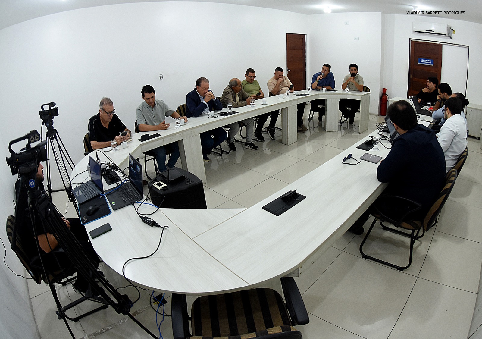 Reunião conjunta desta terça (26) aprova matérias sobre Semana da Mulher Rural, reajuste de médicos e denominação de CAPS Infantil 