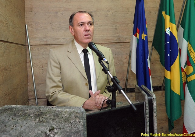 Ricardo Liberato deixa liderança do governo municipal na Câmara