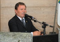 Romildo Oscar reforça pedido de capeamento asfáltico nos bairros Santa Rosa e Vassoural