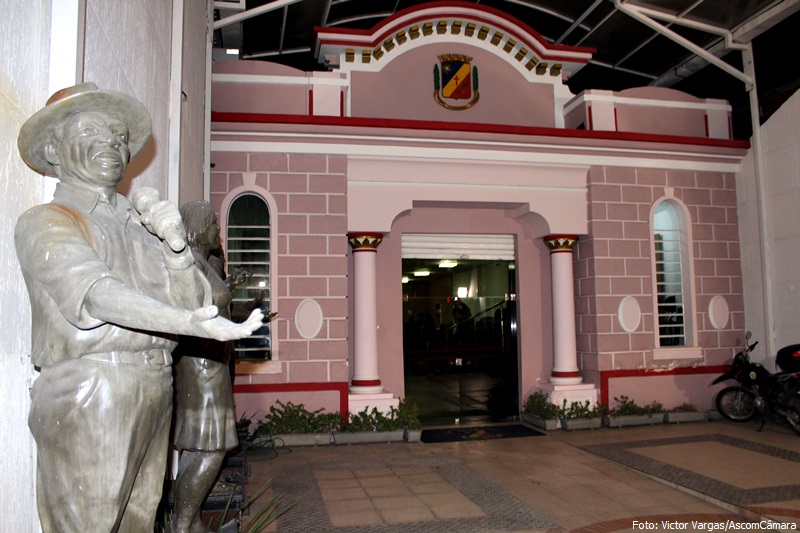 Súmula prevê votação de 43 proposituras na reunião desta quinta