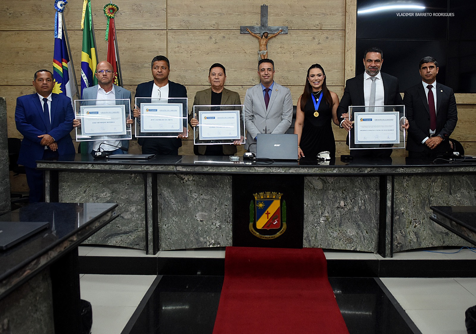 Trajetórias de empreendedorismo, segurança pública e saúde são homenageadas em solene