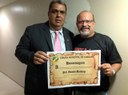 Vereador Neto cobra melhoria salarial para os professores contratados Vereador Neto cobra melhoria salarial para os professores contratados