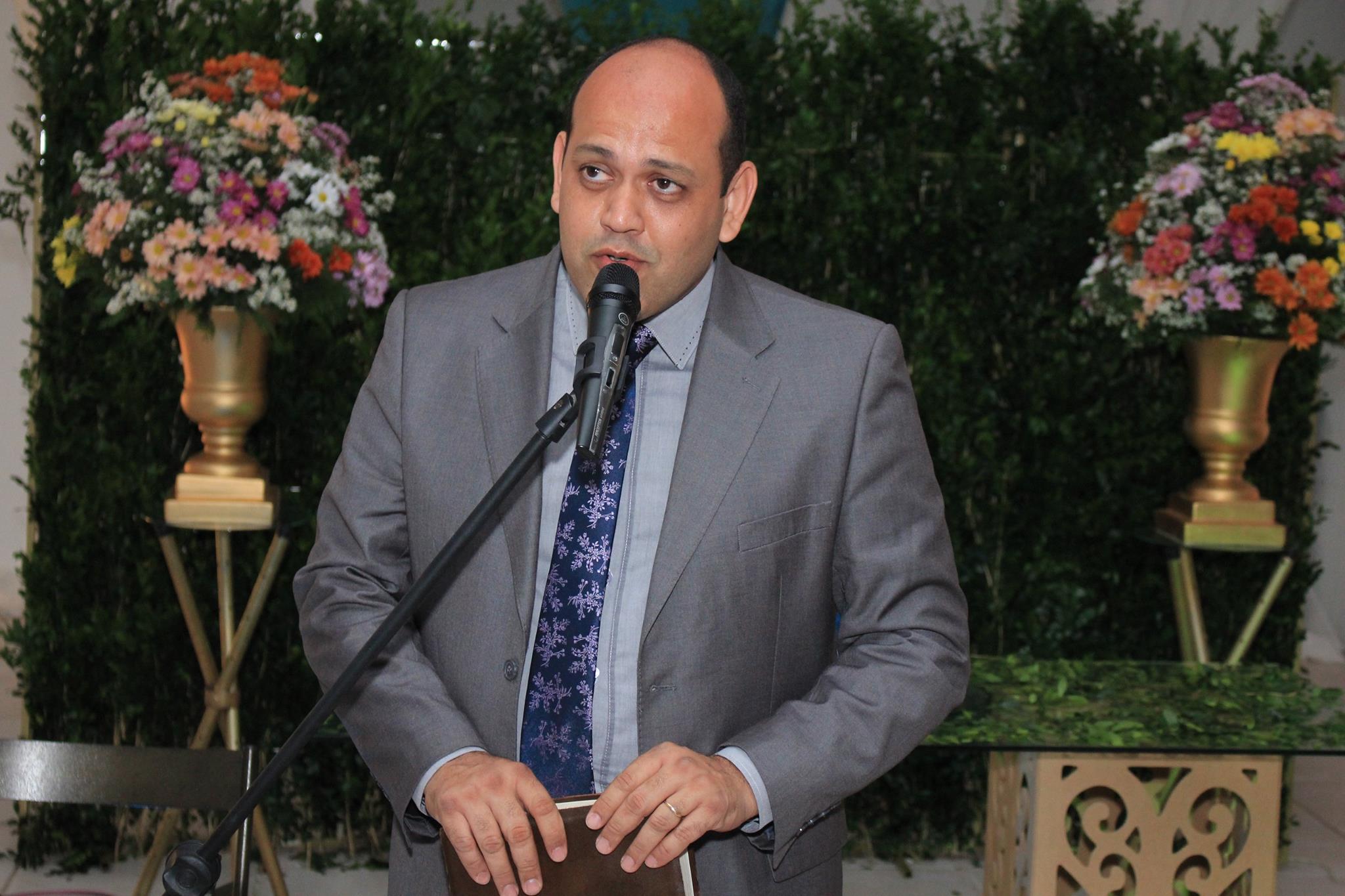 Vereador solicita construção de área de lazer no bairro João Mota