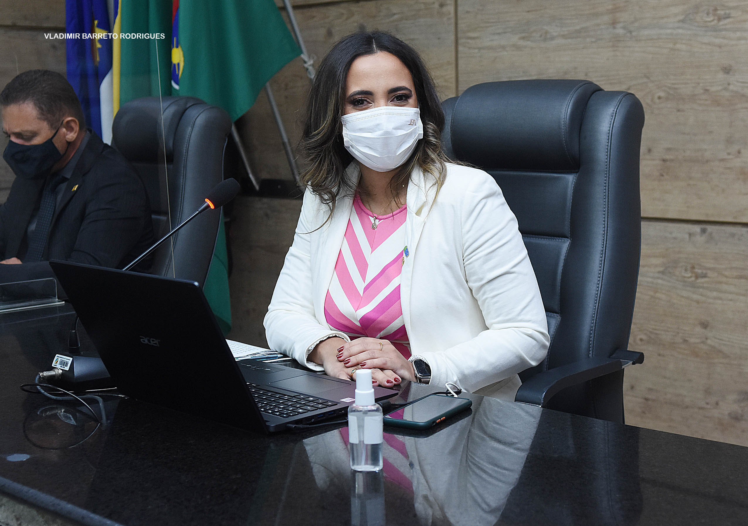 Vereadora assume presidência do Legislativo em homenagem ao Dia Internacional da Mulher 